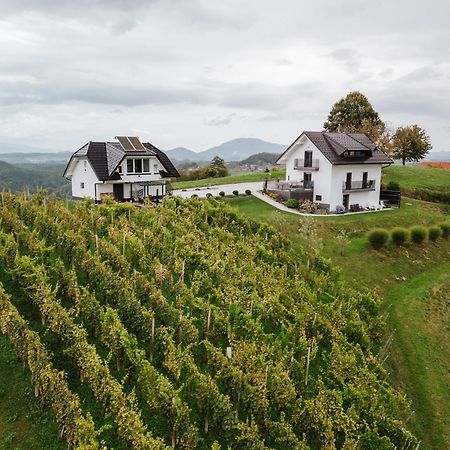Tanja S Holiday Home In Nature With Sauna And Hot Tub Gorica pri Slivnici Eksteriør bilde