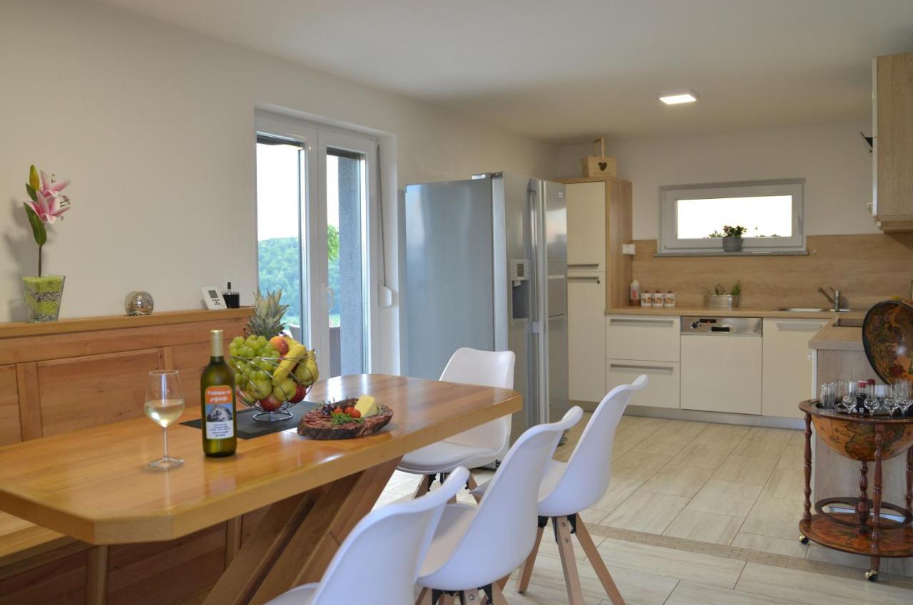Tanja S Holiday Home In Nature With Sauna And Hot Tub Gorica pri Slivnici Eksteriør bilde