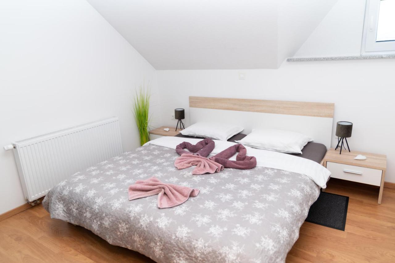 Tanja S Holiday Home In Nature With Sauna And Hot Tub Gorica pri Slivnici Eksteriør bilde