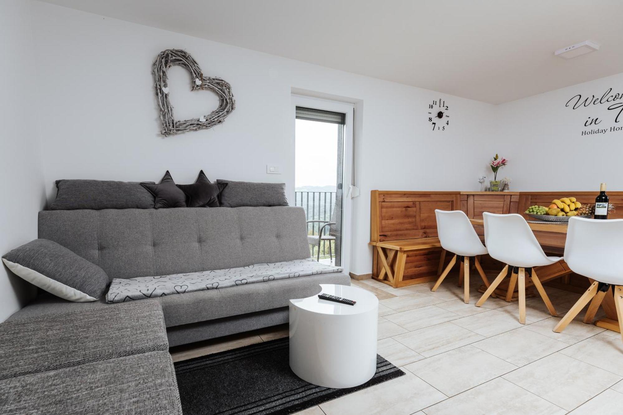 Tanja S Holiday Home In Nature With Sauna And Hot Tub Gorica pri Slivnici Eksteriør bilde